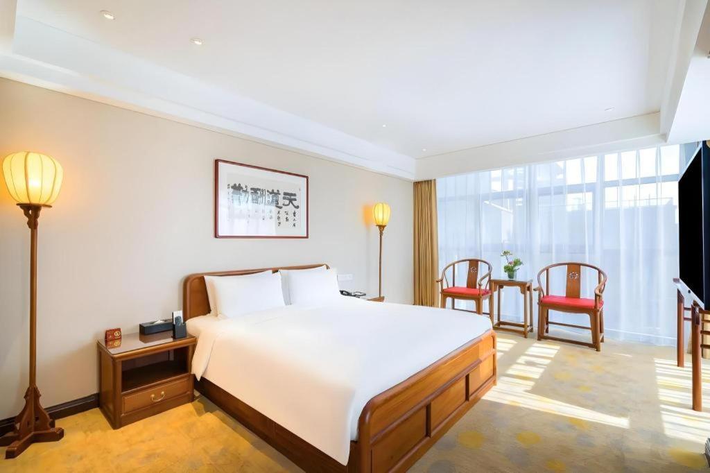 Broadcasting Tower Beijing Hotel Dış mekan fotoğraf